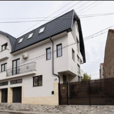 All Stars Aparments Satu Mare Exterior foto